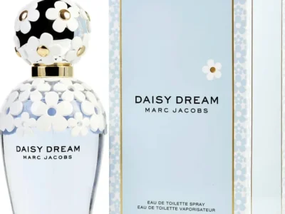 Daisy Dream by Marc Jacobs